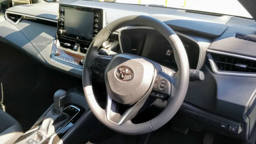 Toyota Corolla ZR Hybrid