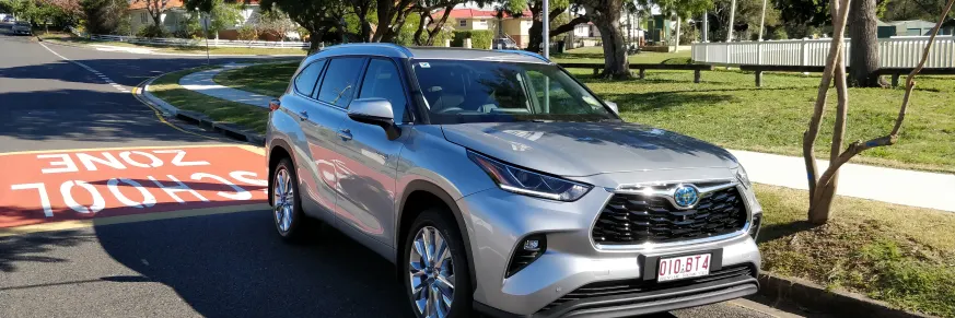 Review: 2021 Toyota Kluger banner