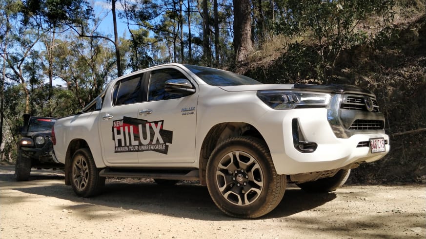 Review: 2020 Toyota HiLux banner