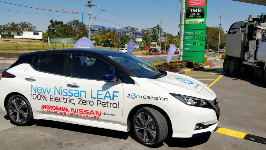 Review: 2019 Nissan Leaf banner