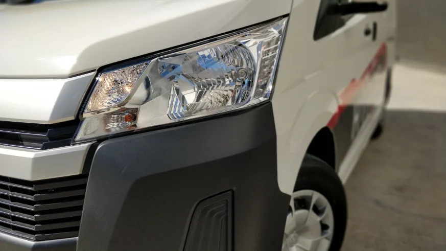 Review: 2019 Toyota HiAce banner